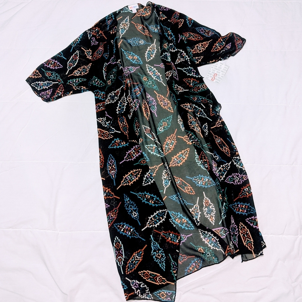 NWT Lularoe Shirley - Small